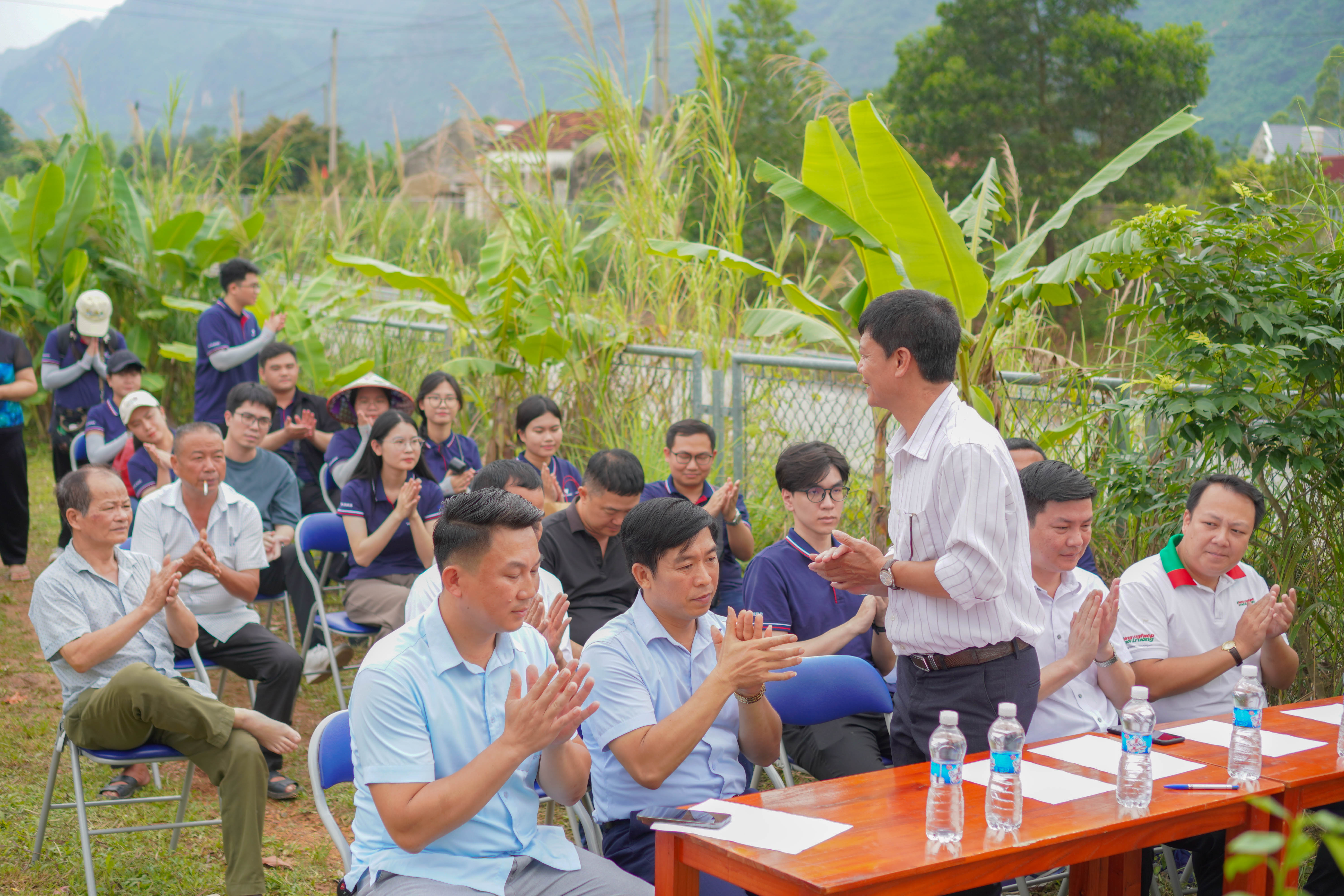 Where Forest Returns 2026 was attended by Tan Thanh Commune People's Committee, Vietnam Natural Resources and Environment Magazine and the locals.